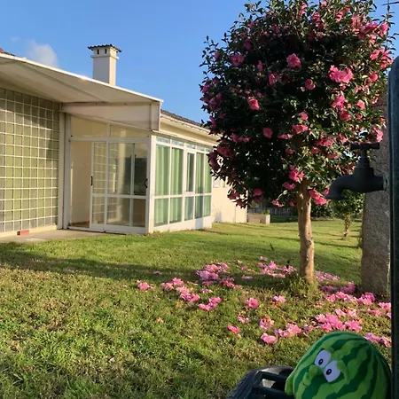 ベッド・アンド・ブレックファスト A Casa De Abelleira